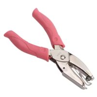 Punch pentru scrapbooking în formă de inimioară - 5,5 mm